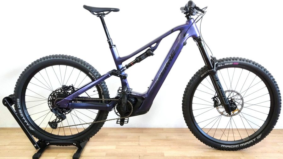 LAPIERRE OVERVOLT AM 7.7 e-bike mtb con motore Bosch Performance CX 85Nm e batteria 750Wh